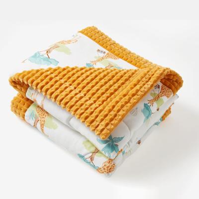 China Folded Amazon Hot Sale Baby Knitted Blanket Comfortable And Warm Baby Quilt for sale