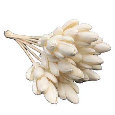 China Viable Fragrance Aroma Reed Diffuser Wooden Artificial Sola Flowers for sale