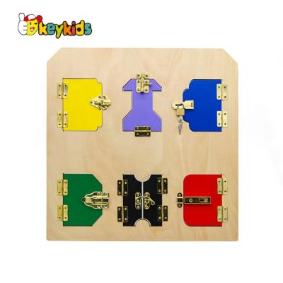 China Education Game Travel Custom Busy Board Wooden Locks Board For Kids W12D166 for sale