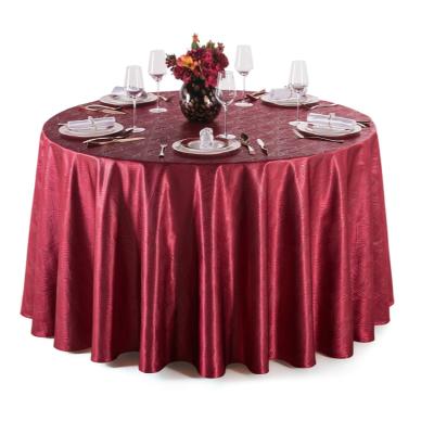 China Christmas Party Decor Waterproof Red Home Nonwoven Polypropylene Tablecloth Custom Tablecloth for sale