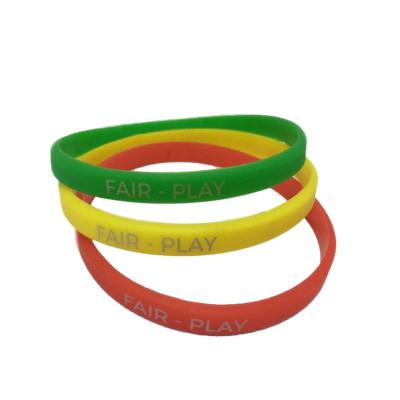 China Wholesale High Grade Sports Silicone Wristbands Wristband Entertainment Colorful Thin Punk Wristband Eco-friendly for sale