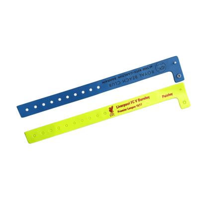 China Europe Hot Sale One Time Use Vinyl Soft Wristband PVC Material Wholesale ID Wristband for sale