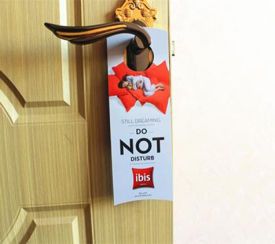 China Custom PVC PVC Hanger Door Bio Label Do Not Disturb Plastic Card for sale