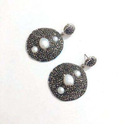 China YJ-RE946 TRENDY copper silver metal pave fashion crystal round dangle pearl earrings jewelry charm handmade rhinestone stud earring for sale