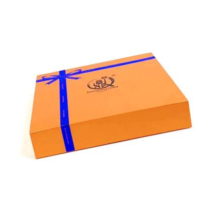 China Recycled Materials Custom Orange Magnetic Folding Gift Box Folding Luxury Gift Box for sale