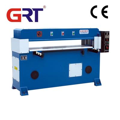 China Precise Auto-balance 30T Hydraulic Flat 4 Columns Foam Leather Cutting Machine 2450*1200*1550mm for sale