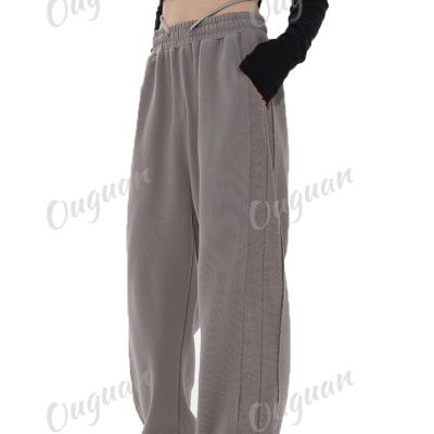 China Women's Breathable Sports Pants Vintage High Straight Loose Casual Street Loose Leg Design Wide Leg Sportswear Tracksuit for sale