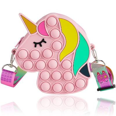 China New Pioneer Fashion Rodent Bag Fashion Unicorn Horse Head Mini Cute Silicone Coin Purse Key Chain Coin Storage Pendant Bag for sale