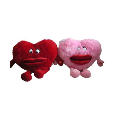 Cina 2 cuscino a forma di della peluche del cuore di Asst 7.87in 20cm di colore con il labbro rosso non tossico in vendita