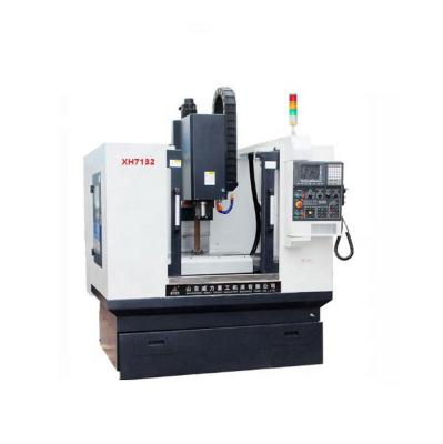 China machine repairs workshop BT40 automatic milling machine, CNC milling price, XH7132 for sale