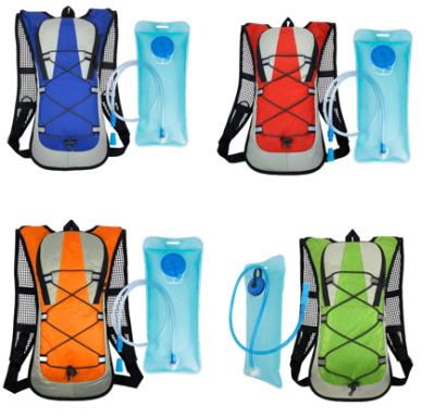 China Professional Bicycle Gear Hydration Backpack with 2L BPA Free Water Bladder, Lightweight Insulated Water Backpack for Running Hiking Recycling Camping Hunting for sale