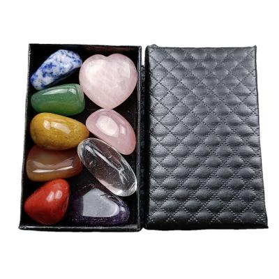 China 100% Natural Healing Chakela crystal natural stone heart polished gravel bracelet pendant gift box healing stone set for sale