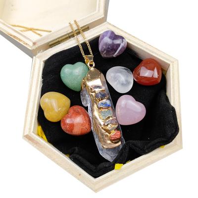 China 100% Natural Healing Heart Crystal Rose Quartz Crystal Healing Stone Stone Carved Crystal Chakra Stones Necklace for sale