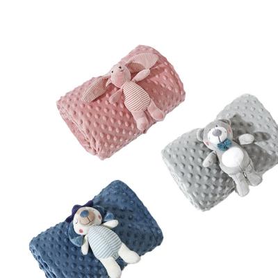 China Anti-pilling baby gift polka dot newborn soft fleece fast shipping minky blanket with plush toys for sale