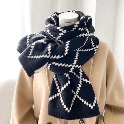 China Warm Soft Soft Feeling Winter Soft Scarf For Women Jacquard Knit Scarves Wholesale Fashion High Quality Scarves for sale