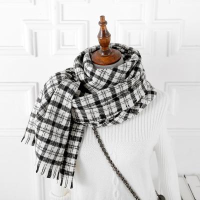 China Long 2021 new women's scarf autumn winter scarves fashion high quality fashion wholesale black and white for sale