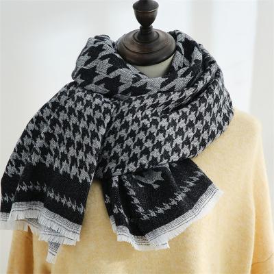 China Fashion Houndstooth Soft Smooth Feeling Scarf For Women Faux Cashmere Scarf Winter High Quality Scarves Wholesale 2021 for sale