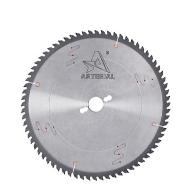 China Hot Selling Single or Multiple Panels Excellent Sliding Table Saw Woodworking Diamond Cutting Blade Saw for sale