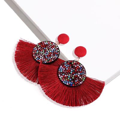 China Latest Boho Style Colorful Tassel Pearl Earrings Wholesale CLASSIC Handmade Crystal Diamond Earrings for sale