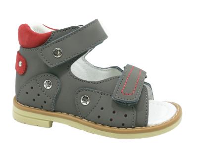 China New Fashionable Kids Anti-slippery Casual Leather Shoes With Button Design for sale