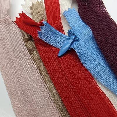 China Automatic lock sbs invisible zipper 2# hide nylon zipper for dress for sale