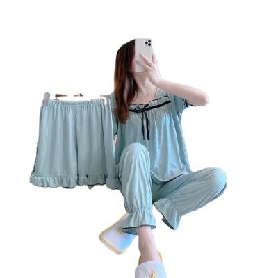 China Wholesale QUICK-DRY Korean version of beautiful home casual thin pajamas spring and summer female short-sleeved pants shorts three-piece set for sale