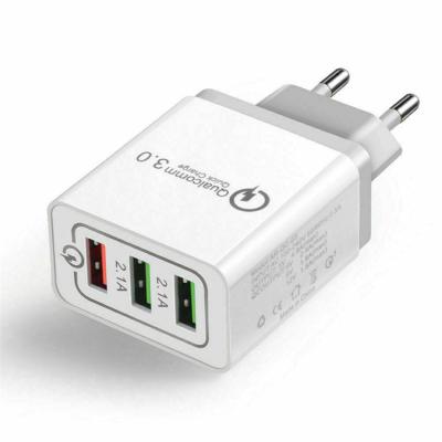 China New Design QC3.0 USB Fast Charger Adapter 3 Ports 3 Fast USB Travel Charger Adapter for sale