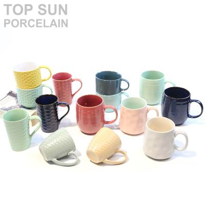 China Morden Outdoor Mug Cup Luxury Embossed Nordic Colorful Ceramic Coffee Mug for sale