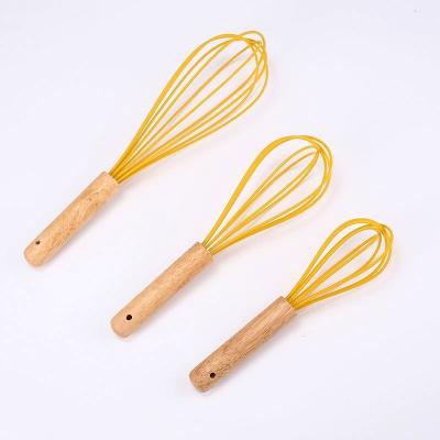 China Wooden Handle Manual Egg Beaters Viable Kitchen Tools Hand Egg Mixer Beat Wire Egg Beater Tool Milk Mixer for sale