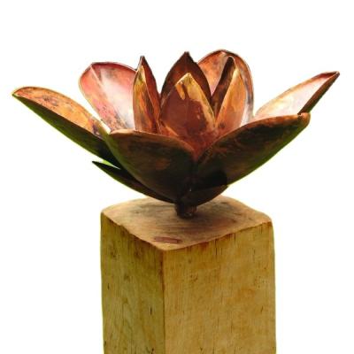 China China Large Stainless Steel Square Lotus Flower Metal Outdoor Gold Sculpture for sale