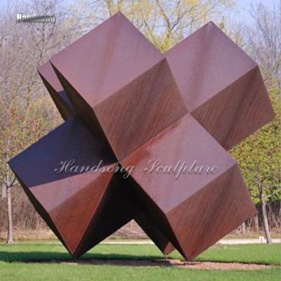 China Large China Park Outdoor Indoor Metal Art Abstract Interspersed Square Statues Colden Steel Sculptures for sale