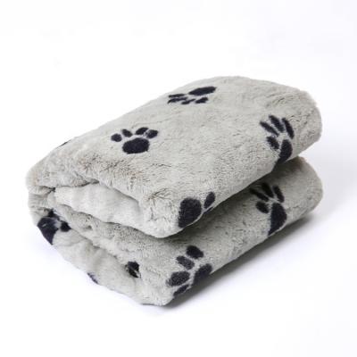 China Fashion Fold Design Knitted Cute Paw Print Sherpa Fleece Faux Fur Thermal Blanket For Winter for sale