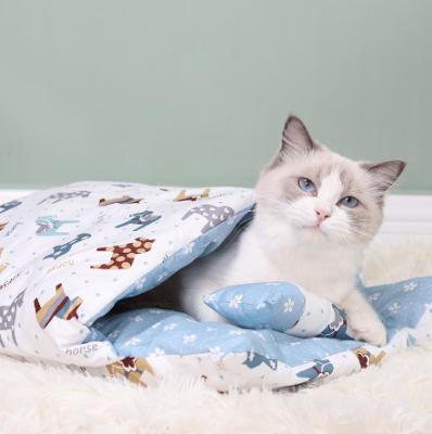 China Japanese Style Removable and Washable Pet Heating Sleeping Bag Cat Bed Cat Bed for Winter Pet Sleeping Bag for sale