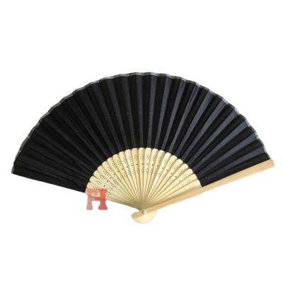 China Durable Custom Printed Handmade Bamboo Craft Chinese Wedding Favor Fans for sale