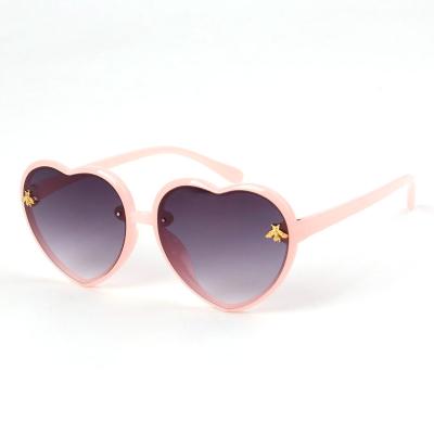 China Fashion Sunglasses Children Heart Shape Fashionable Pink Glasses Girls Sunglasses With Good Price for sale