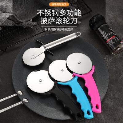 China Viable Multifunctional Kitchen Tools Instruments Stainless Steel Pizza Cutter Wheel With Plastic Handle Kitchen Accessories for sale