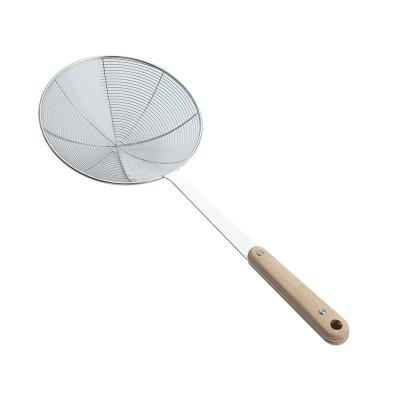 China Sustainable Hot Sale Noodle Strainer Wire Skimmer Sieve With Wooden Handle Stainless Steel Strainer for sale