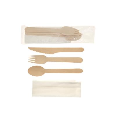 China Disposable Disposable Wooden Biodegradable Tableware Set For Barbecue Party for sale