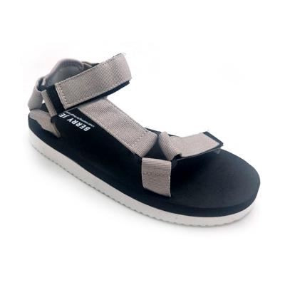 China New Summer Light Gray Color Black Light Gray Color Outdoor Sliver Walking Upper Material Women's Sports Sandal for sale