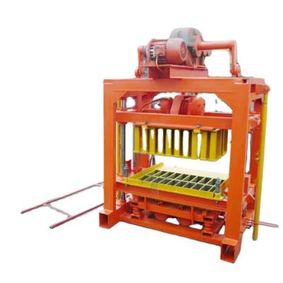 China Automatic Solid Paving Brick Block Making Machine At6 Price for sale