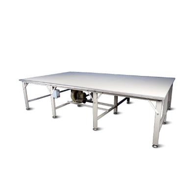 China Garment Shops Custom Automatic Fabric Spreading Table For Fabric Spreading Machine for sale