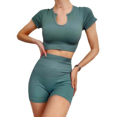 China Breathable Top Yoga Suit Vest Gym Suit Fitness Yoga Shorts Fashion Running Shorts For Women for sale