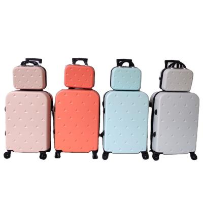 China 2022 Travel Fashion Carry On Luggage Boarding Suitcase Set Colorful Travel Bag With Beauty Bag for sale