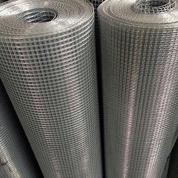 China Hot dipped galvanized welded wire mesh for sale