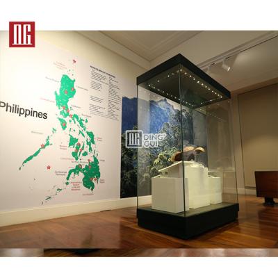 China Display Showcase For Jewelry Store Design Classic Security Museum Display Cabinets Frameless Furniture Museum Showcase for sale