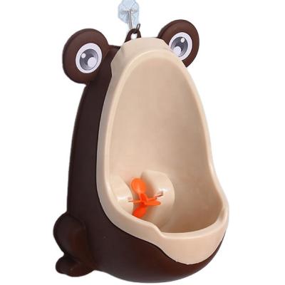 China Eco-freindly/wall can be placed or on the ground style pp cute kids standing potty trainers boys frog potty training urinal for boys for sale