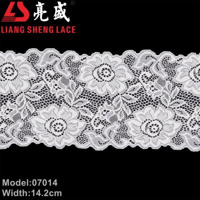 China Factory Price New Style Viable Spandex 14cm Nylon White Stretch Lace Trim Fabric 07014 Flower For Clothing for sale