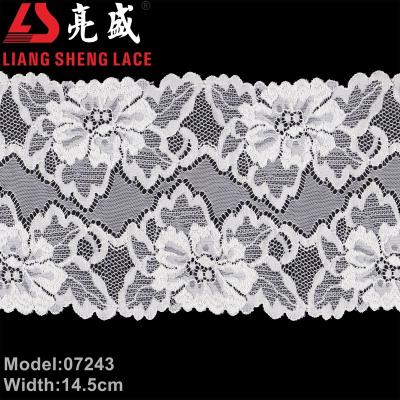 China 07243 15cm Sustainable Lace Can Be Cut White Lace Can Be Dyed Flower Lace Trim For Underwear for sale