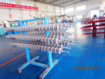 China 275KV, aislador compuesto Rod largo del silicón 160kN con las colocaciones de ojos en venta