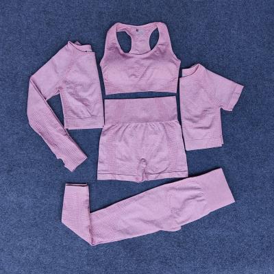 China Breathable Yoga Set Seamless Yoga Set Wear Yoga Trends Cross Strap For Fashion Women Ladies for sale